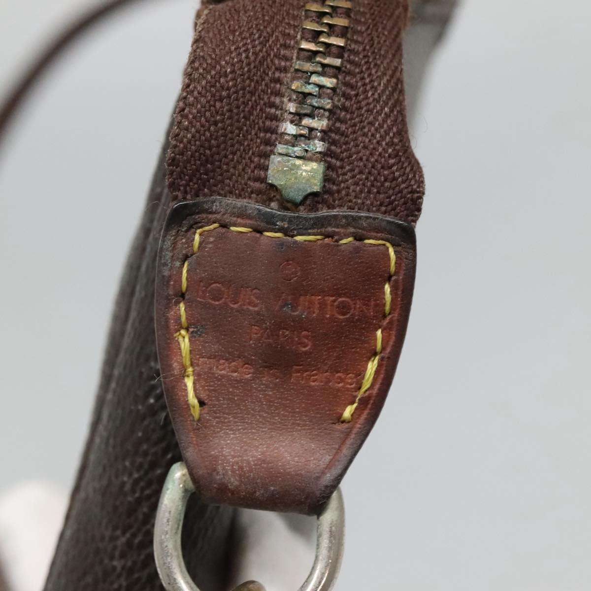 LOUIS VUITTON Monogram Pochette Accessoires Pouch M51980 LV Auth 139690