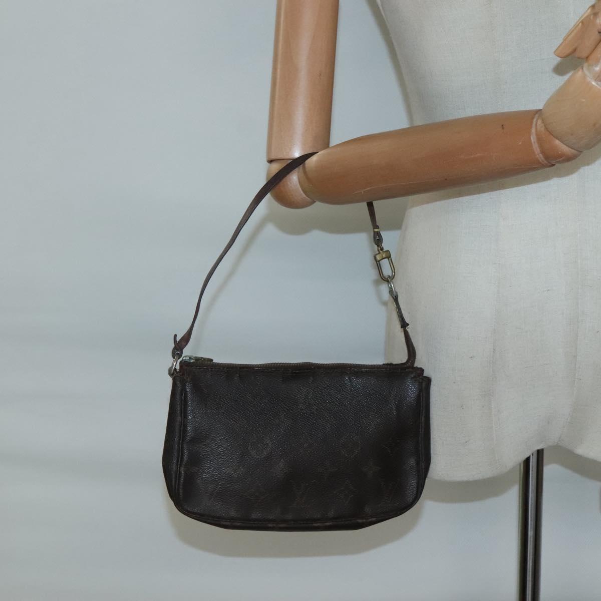 LOUIS VUITTON Monogram Pochette Accessoires Pouch M51980 LV Auth 139690