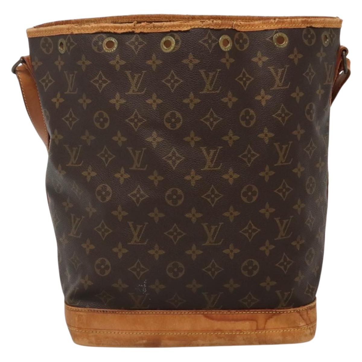 LOUIS VUITTON Monogram Noe Shoulder Bag M42224 LV Auth 139786