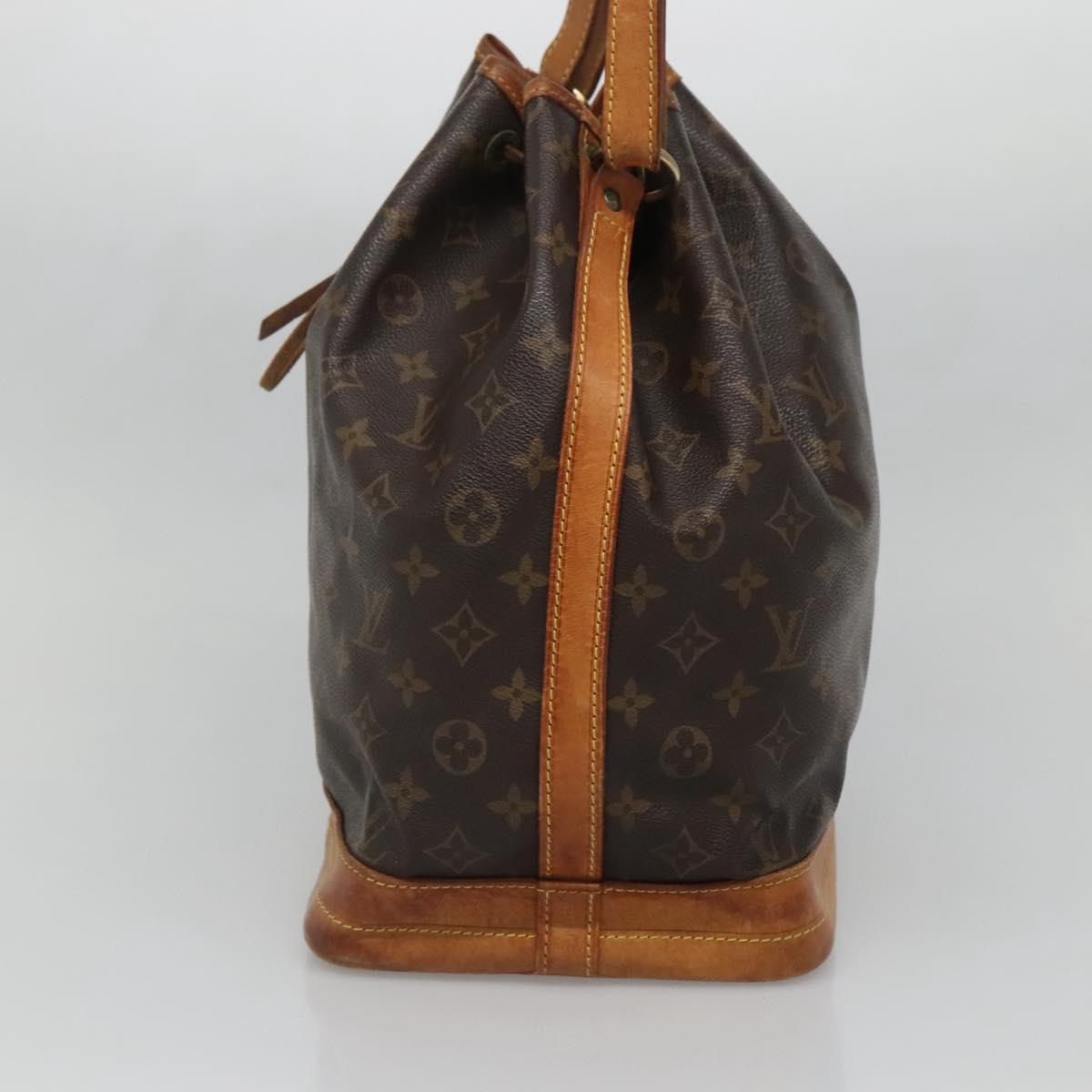 LOUIS VUITTON Monogram Noe Shoulder Bag M42224 LV Auth 139965