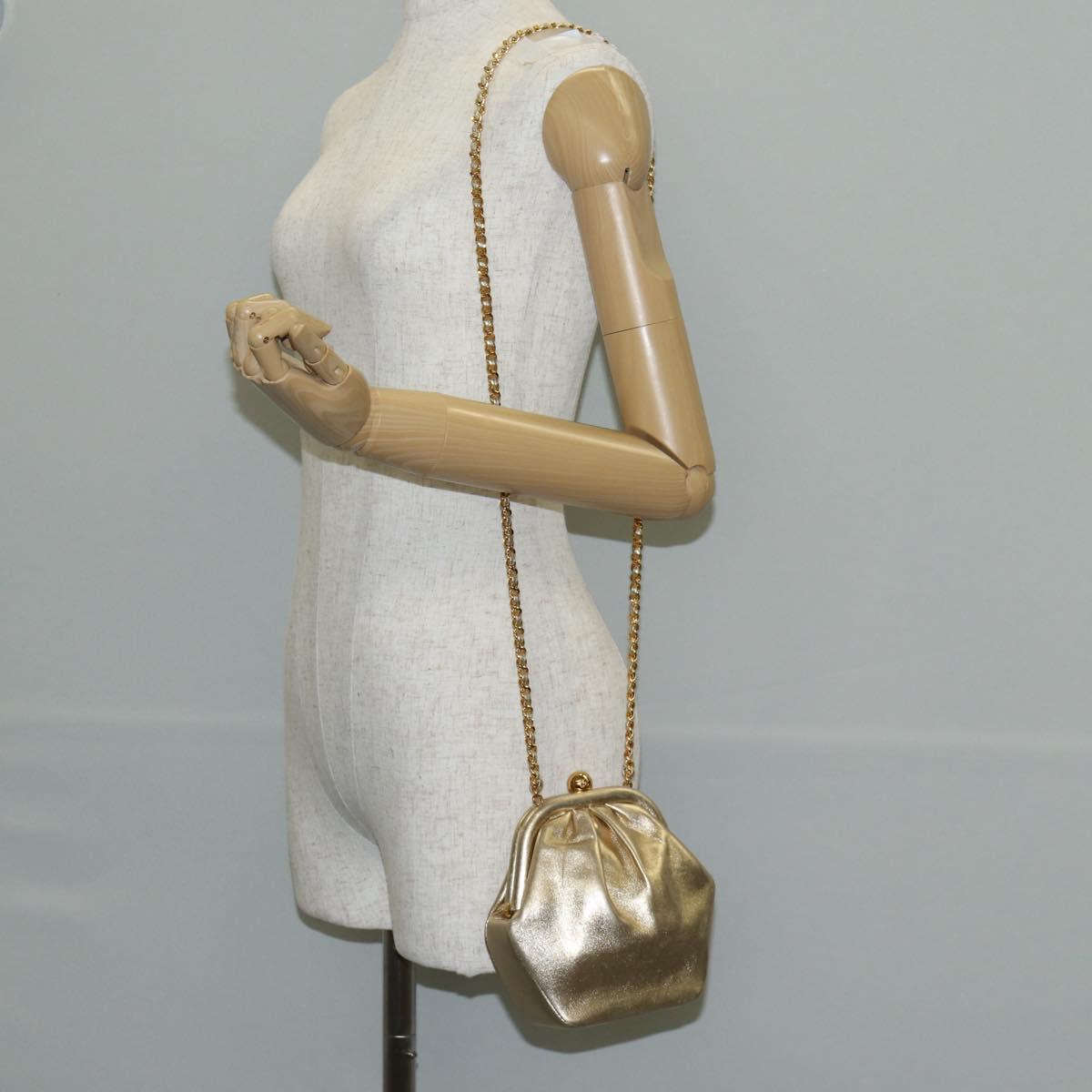 CHANEL Chain Shoulder Bag Leather Gold CC Auth 139977SAV