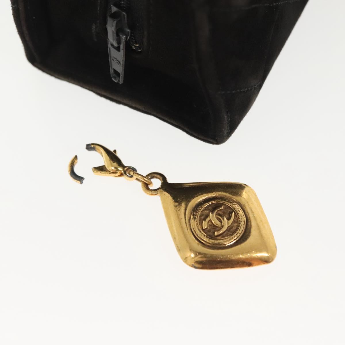 CHANEL Matelasse Chain Shoulder Bag Suede Black Gold CC Auth 140141