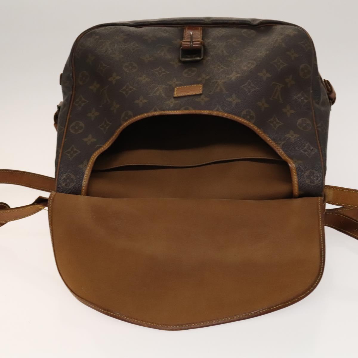 LOUIS VUITTON Monogram Saumur 35 Shoulder Bag M42254 LV Auth 140247