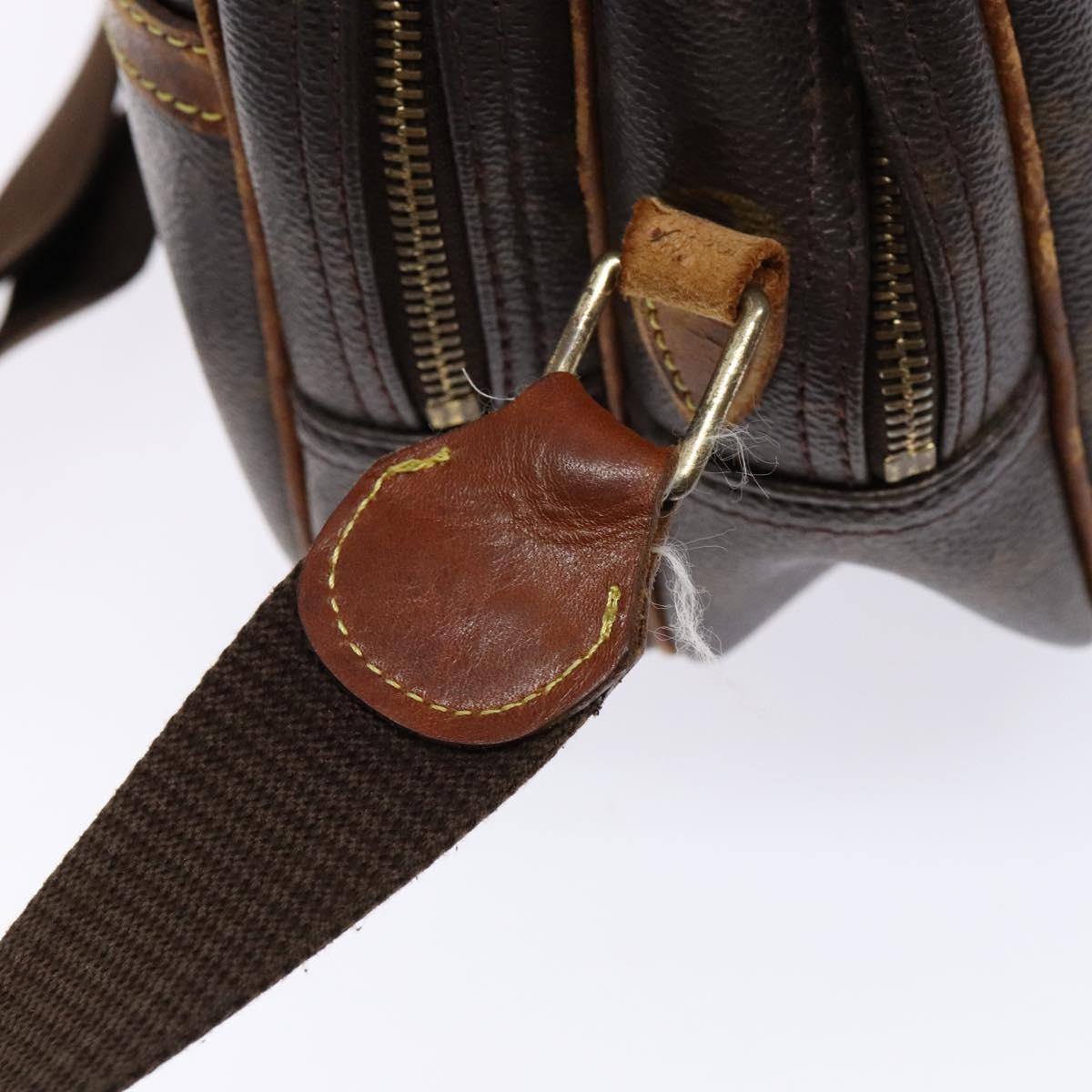 LOUIS VUITTON Monogram Reporter PM Shoulder Bag M45254 LV Auth 140286