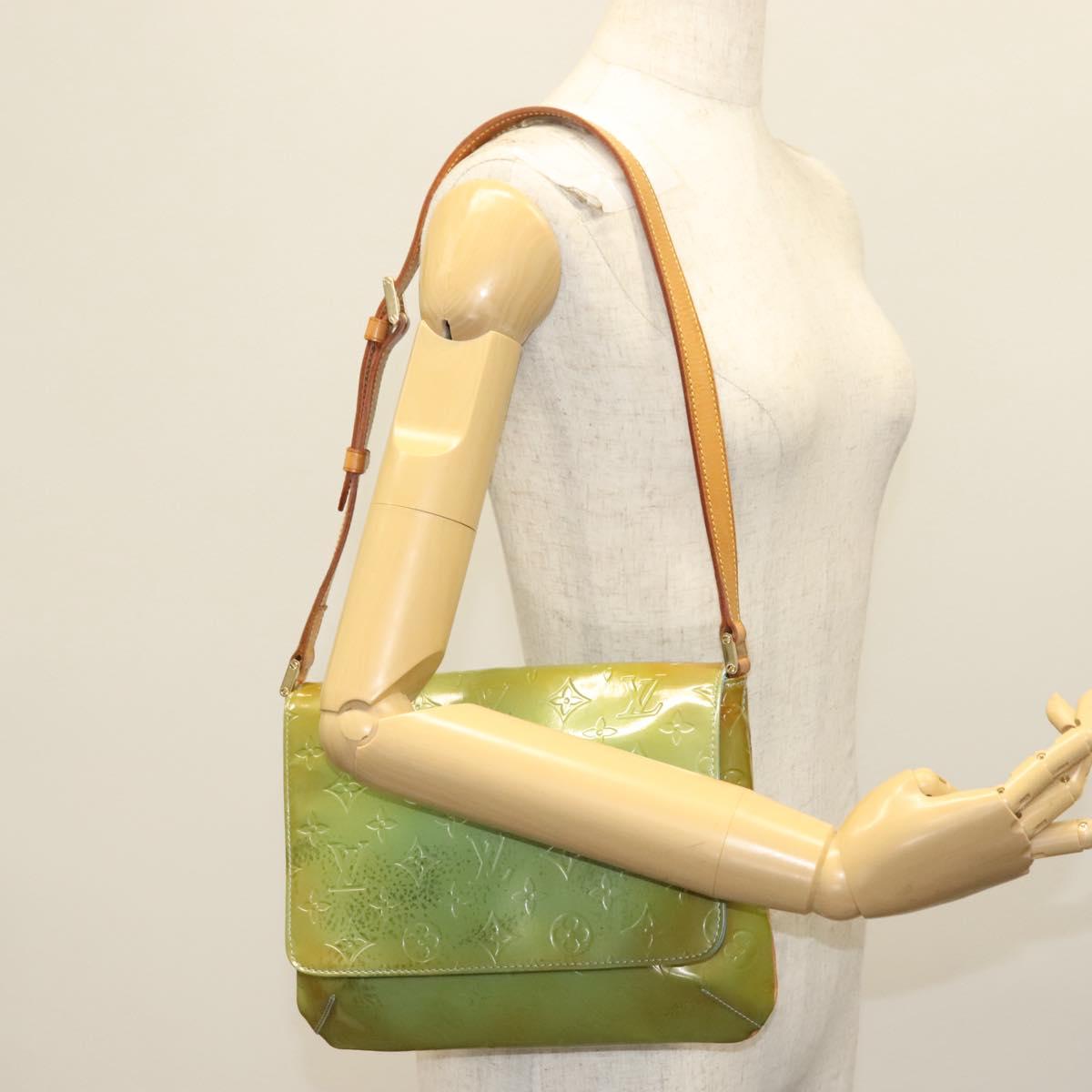 LOUIS VUITTON Monogram Vernis Thompson Street Bag Baby Blue M91009 Auth 140467