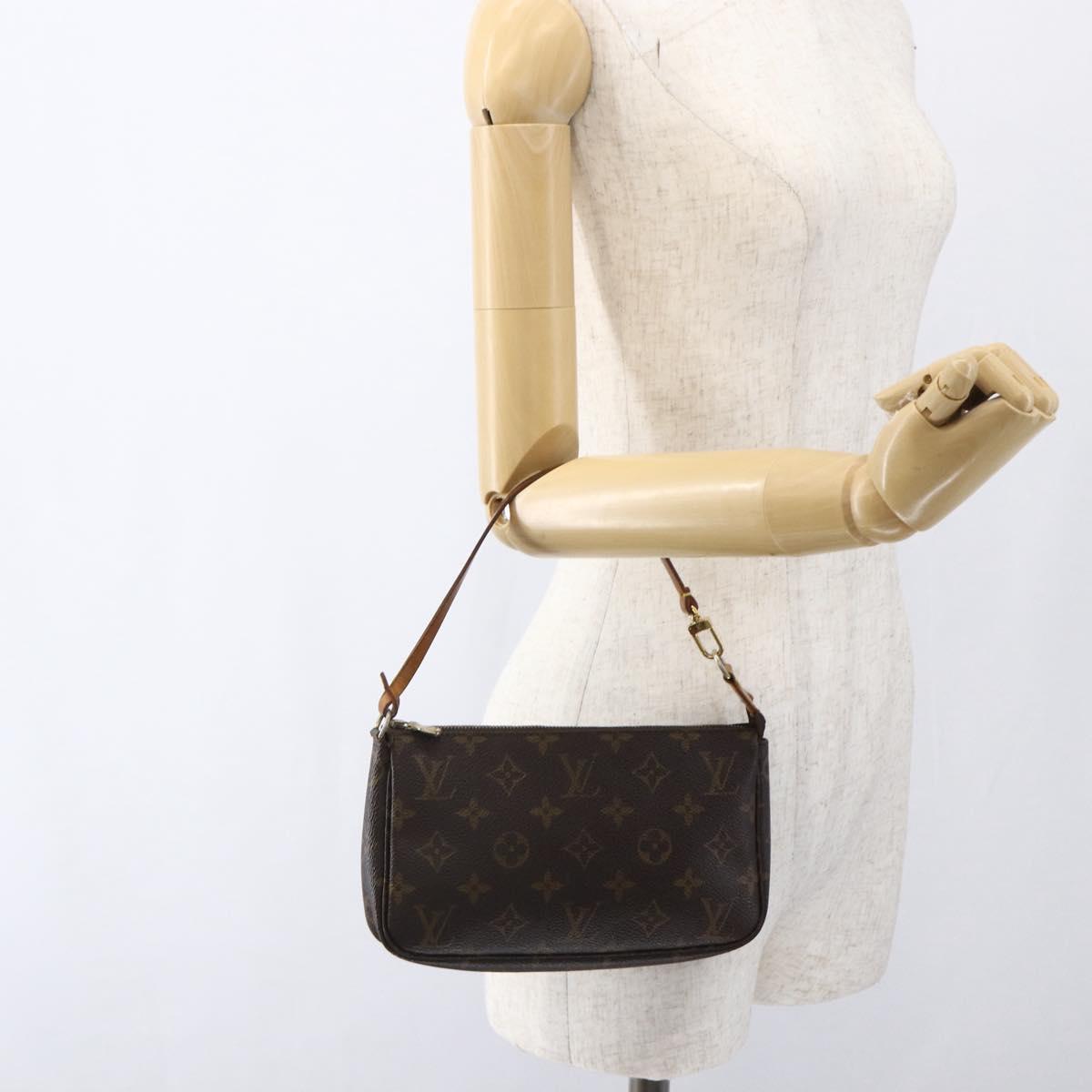 LOUIS VUITTON Monogram Pochette Accessoires Pouch M51980 LV Auth 140577