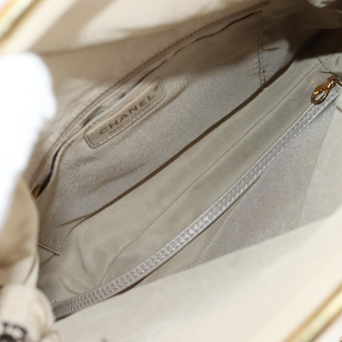 CHANEL Matelasse Chain Shoulder Bag tweed Beige Gold CC Auth 140752V