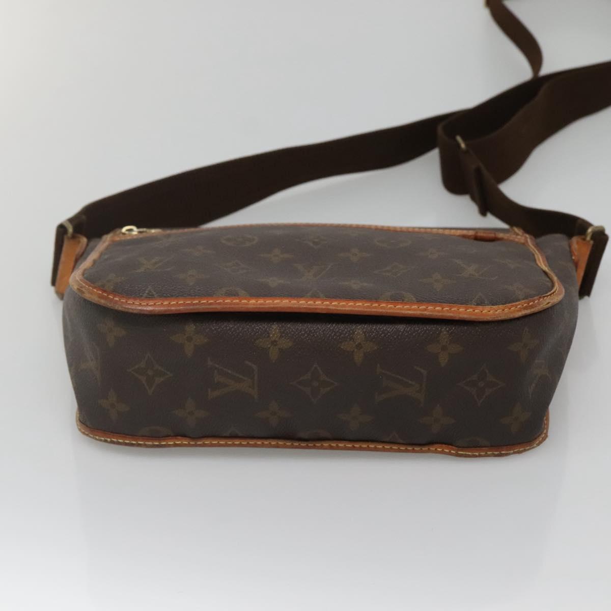 LOUIS VUITTON Monogram Messenger Bosphore PM Shoulder Bag M40106 LV Auth 140770