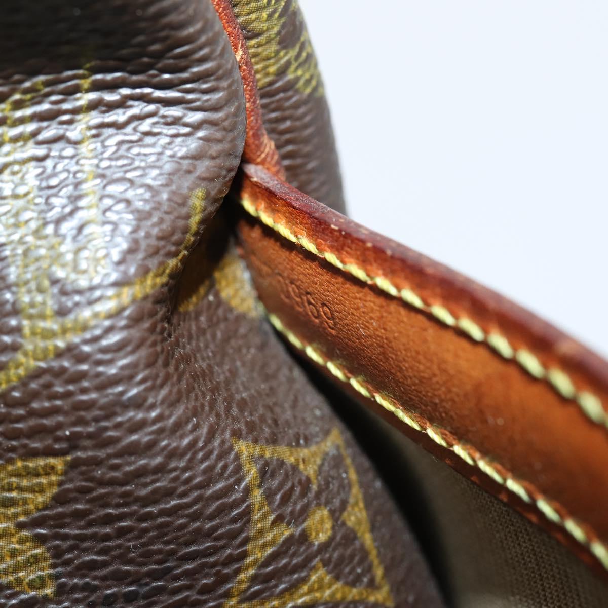 LOUIS VUITTON Monogram Reporter GM Shoulder Bag M45252 LV Auth 140930