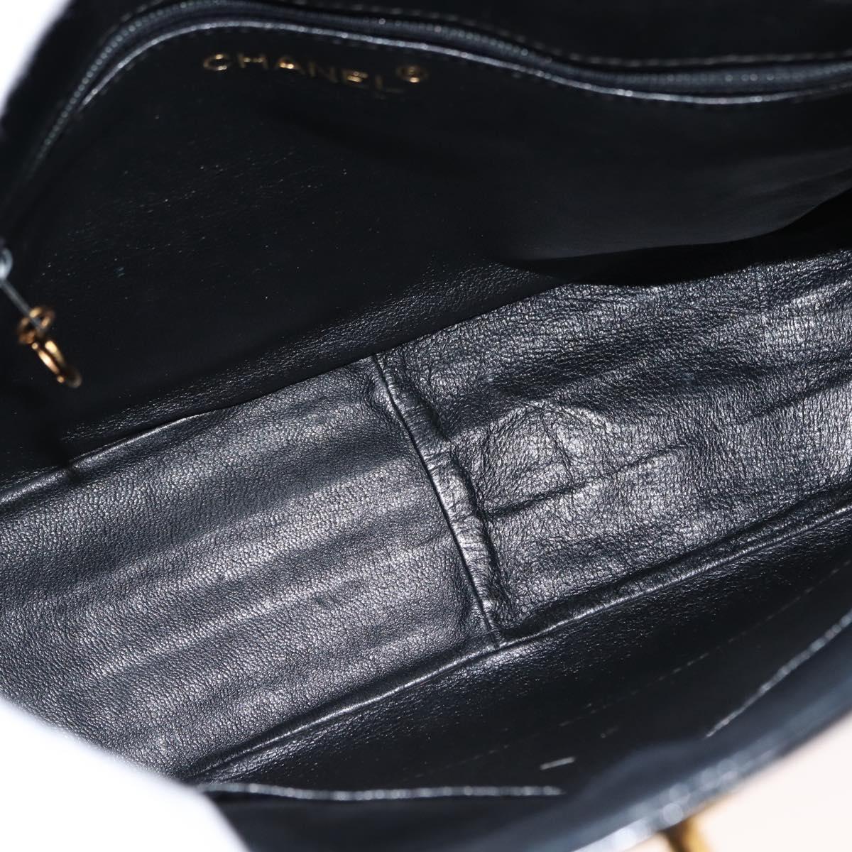 CHANEL Matelasse Shoulder Bag Patent leather Black Gold CC Auth 141133