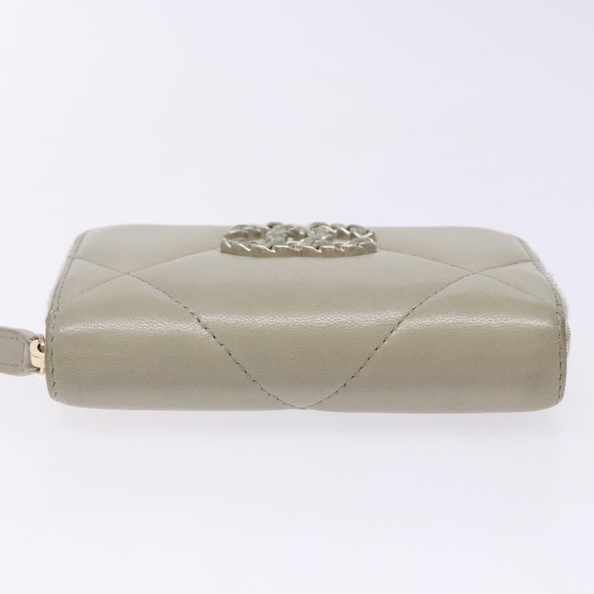 CHANEL Matelasse Wallet Lamb Skin Ivory Gold CC Auth 141169