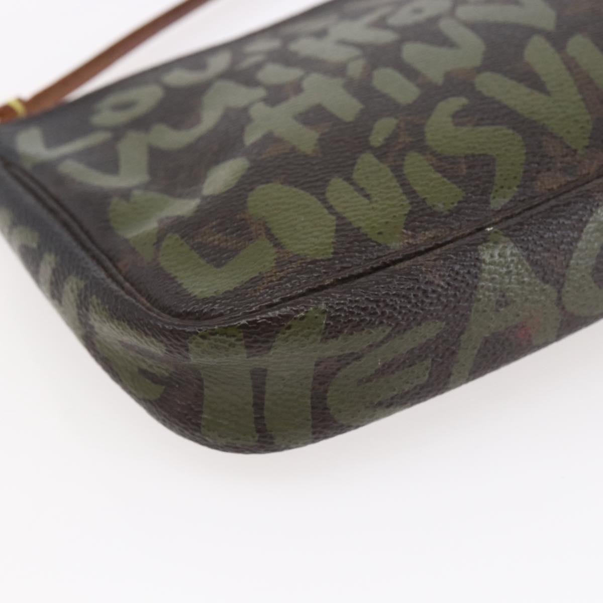 LOUIS VUITTON Graffiti Pochette Accessoires Pouch Khaki M92191 LV Auth 141215
