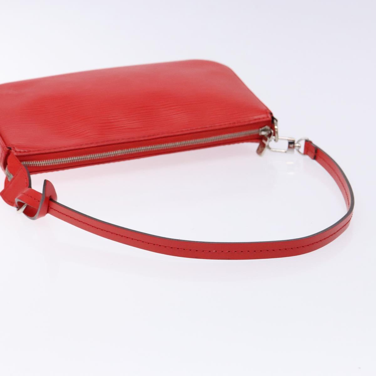 LOUIS VUITTON Epi Pochette Accessoires Pouch Red M52947 LV Auth 141595V