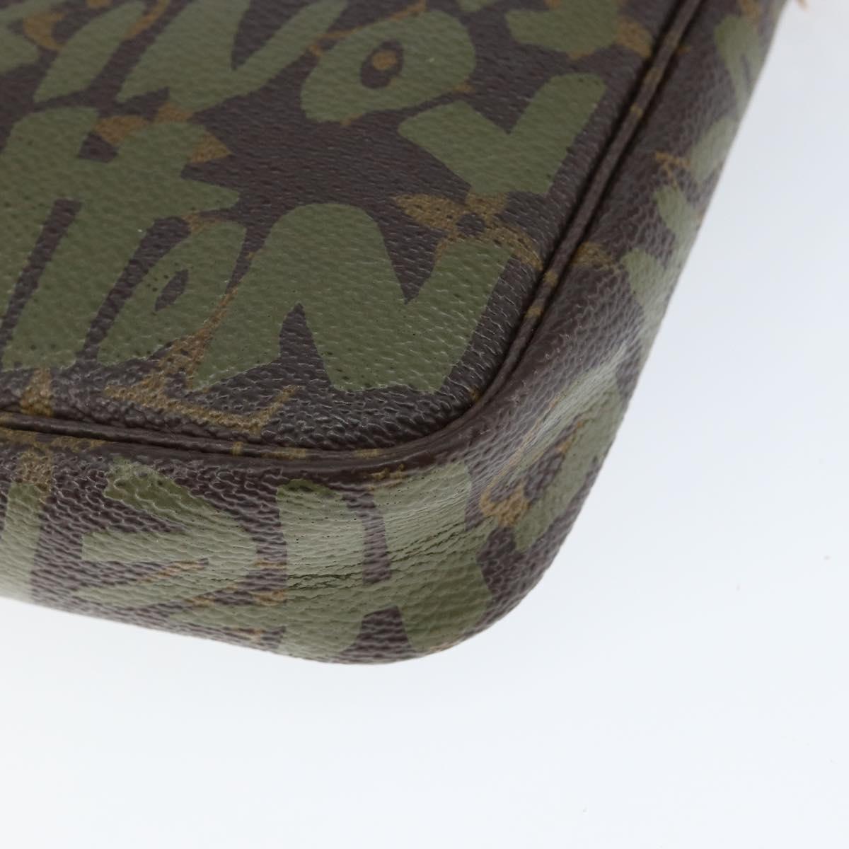 LOUIS VUITTON Graffiti Pochette Accessoires Pouch Khaki M92191 LV Auth 141678