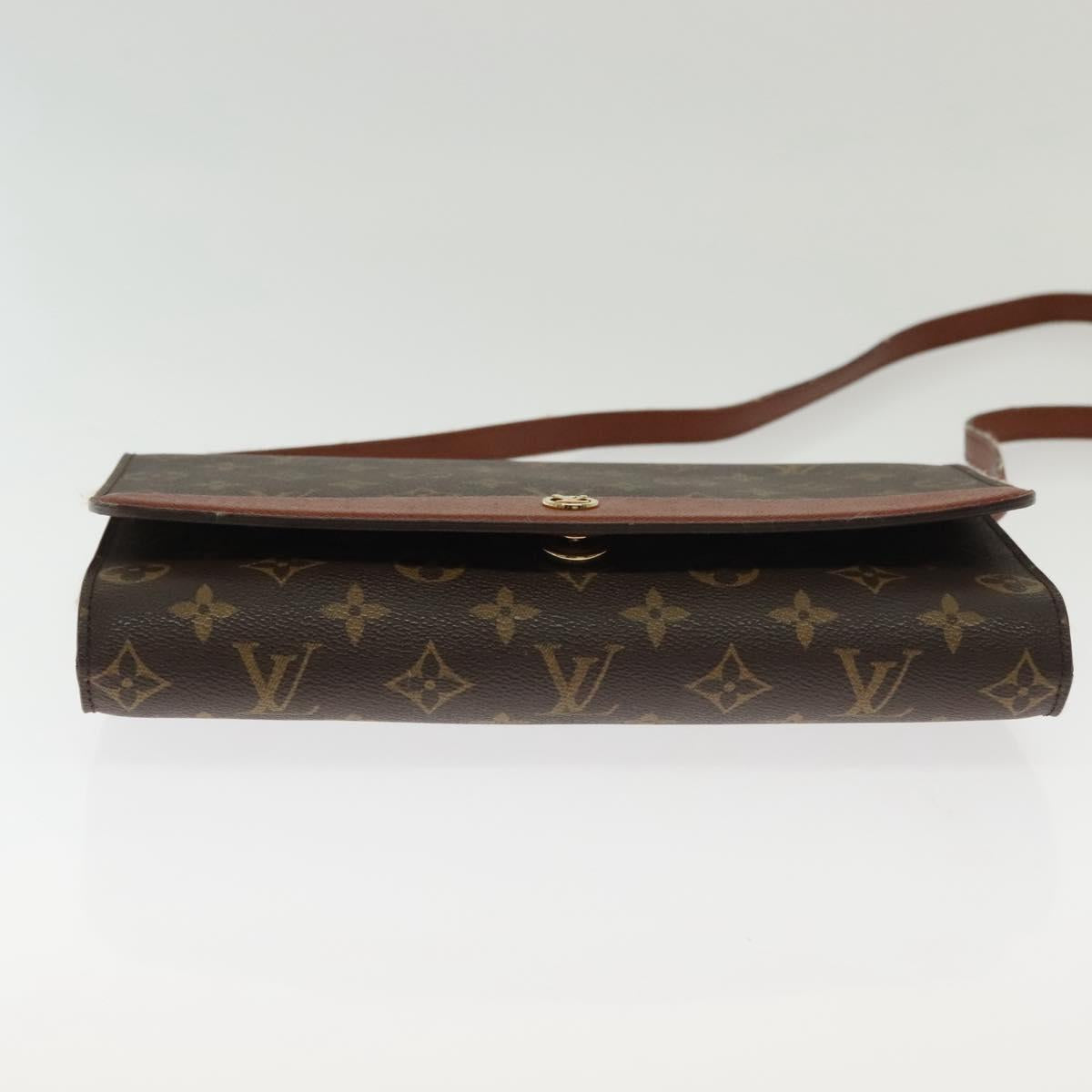 LOUIS VUITTON Monogram Bordeaux 27 Shoulder Bag M51797 LV Auth 141712