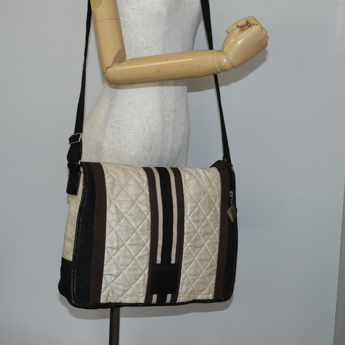 CHANEL Sports Matelasse Shoulder Bag Canvas White Silver CC Auth 142035