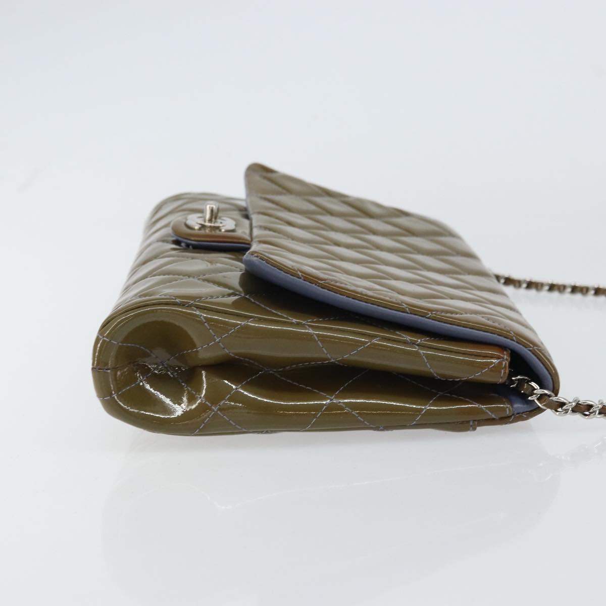 CHANEL Matelasse Chain Shoulder Bag Patent leather Purple Silver CC Auth 142098