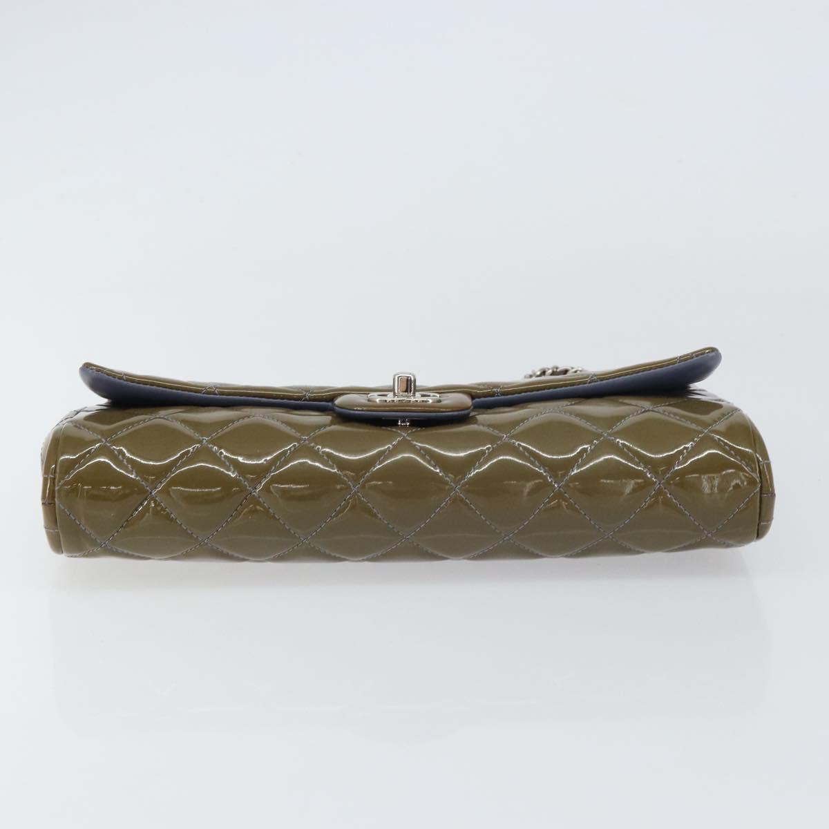 CHANEL Matelasse Chain Shoulder Bag Patent leather Purple Silver CC Auth 142098