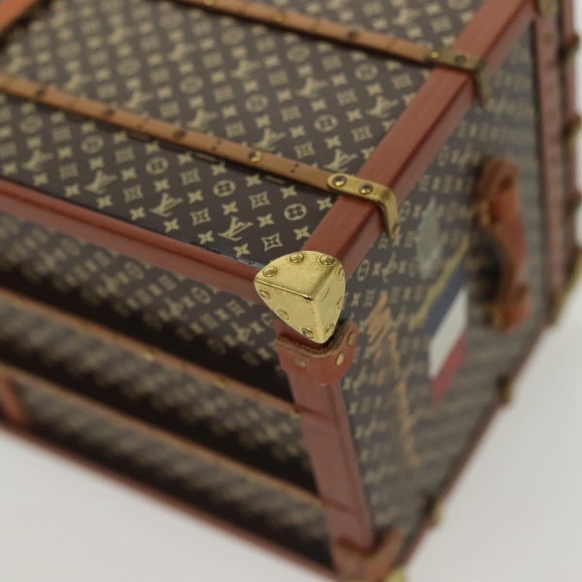 LOUIS VUITTON Miss France Paper Weight Brown M99408 LV Auth 142387