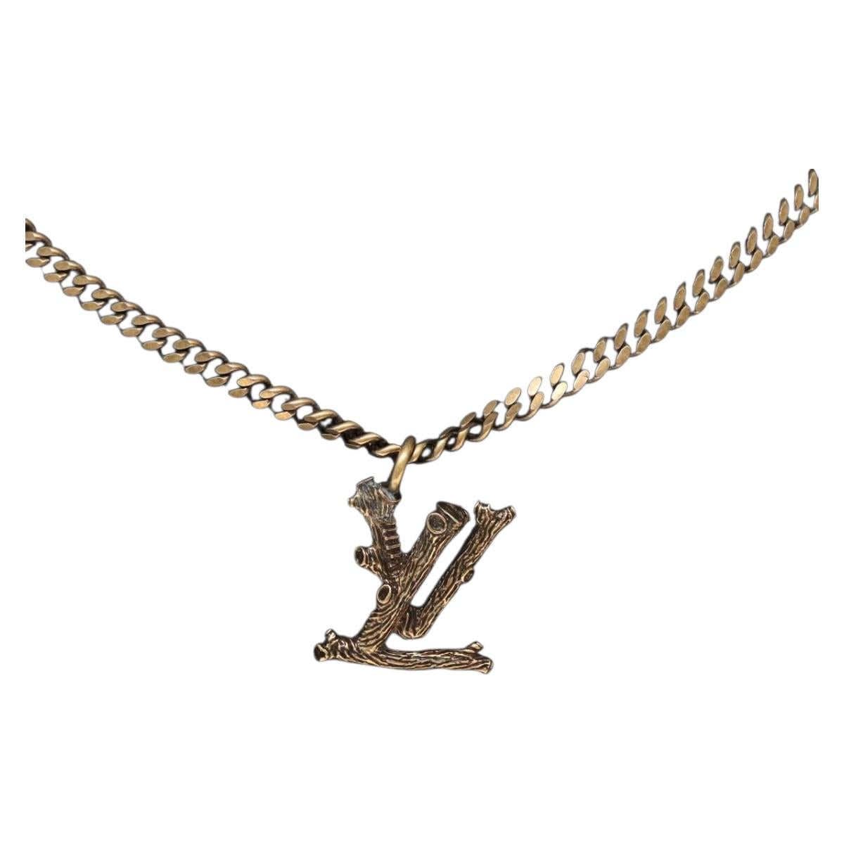 LOUIS VUITTON Collier Printed Initials LV Wood Necklace Gold MP2780 Auth 142405M