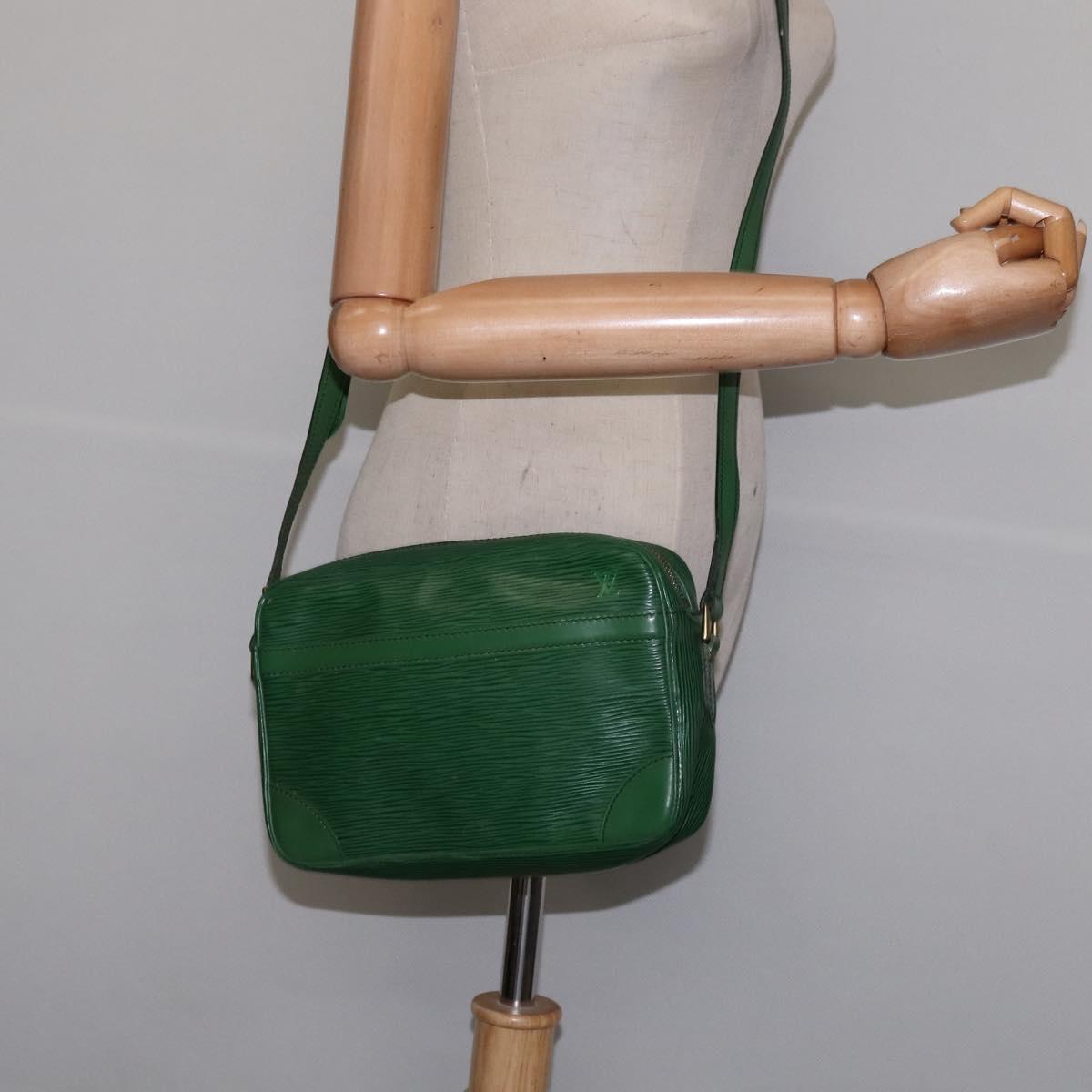 LOUIS VUITTON Epi Trocadero 23 Shoulder Bag Green M52304 LV Auth 142451