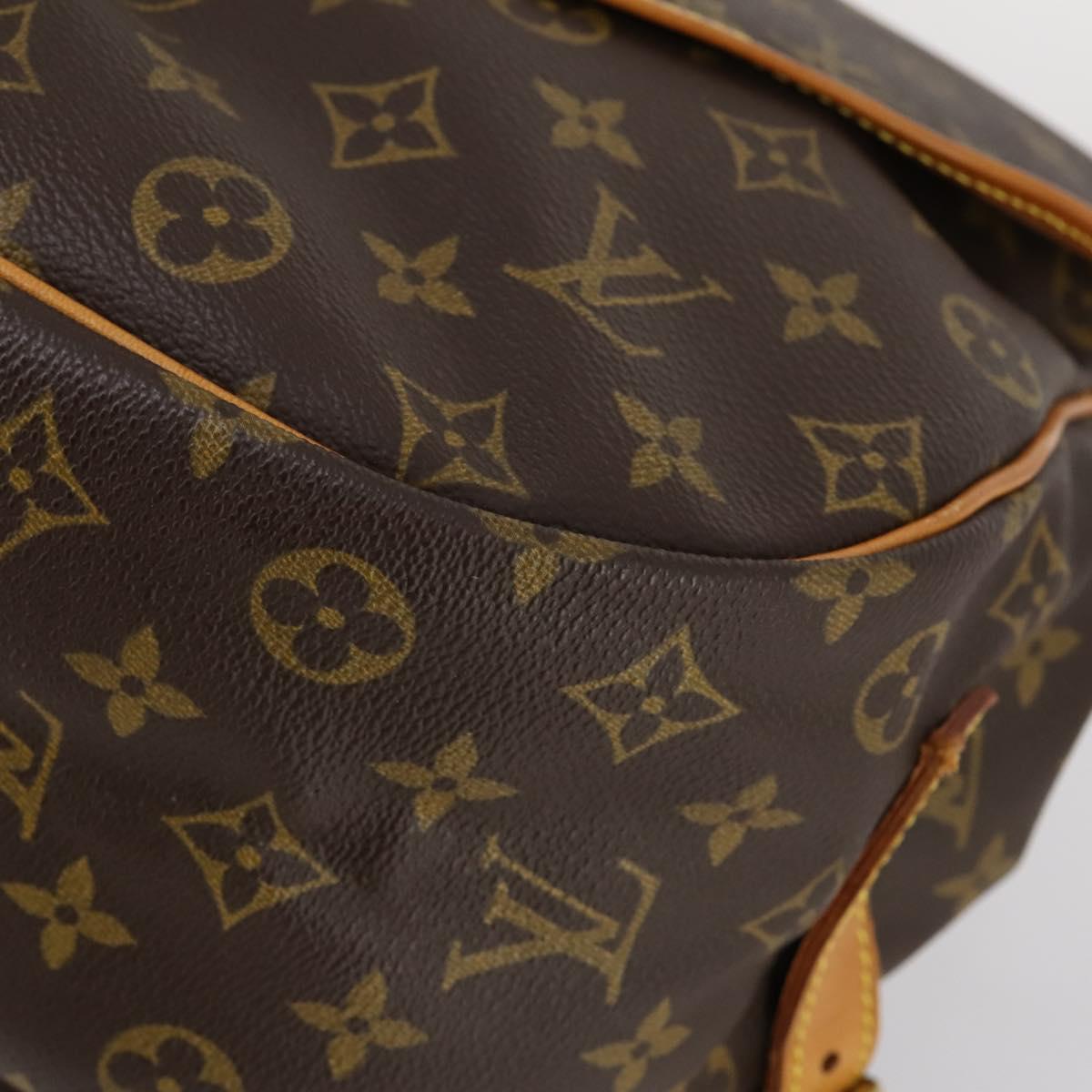 LOUIS VUITTON Monogram Saumur 35 Shoulder Bag M42254 LV Auth 142507