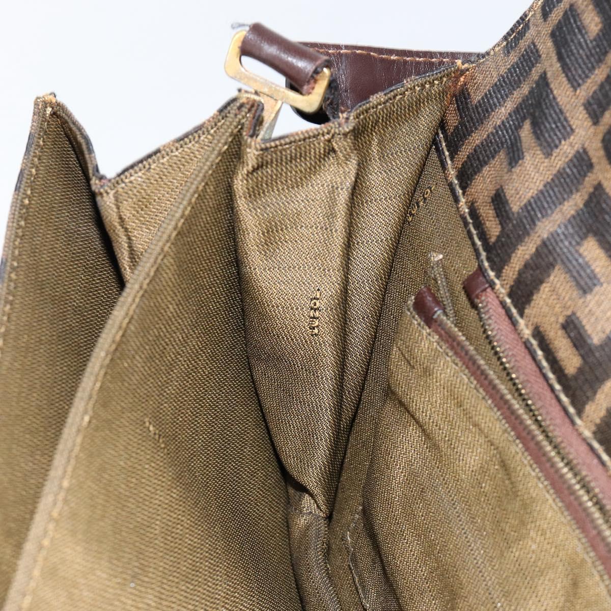 FENDI Zucca Canvas Shoulder Bag Brown Auth 142559