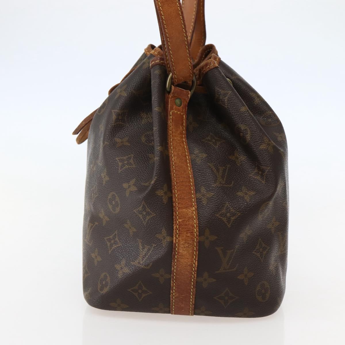 LOUIS VUITTON Monogram Petit Noe Shoulder Bag M42226 LV Auth 142774