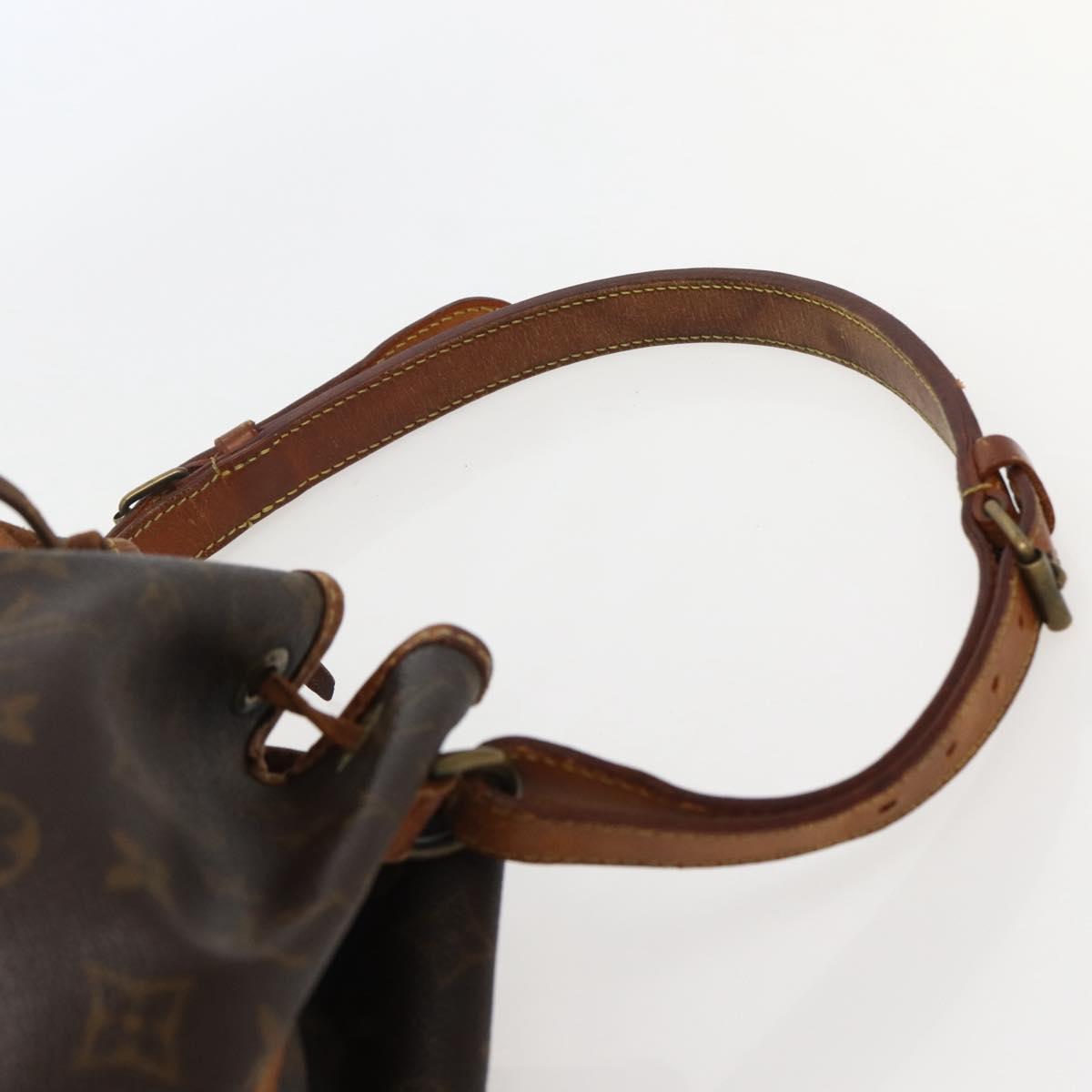 LOUIS VUITTON Monogram Petit Noe Shoulder Bag M42226 LV Auth 142774