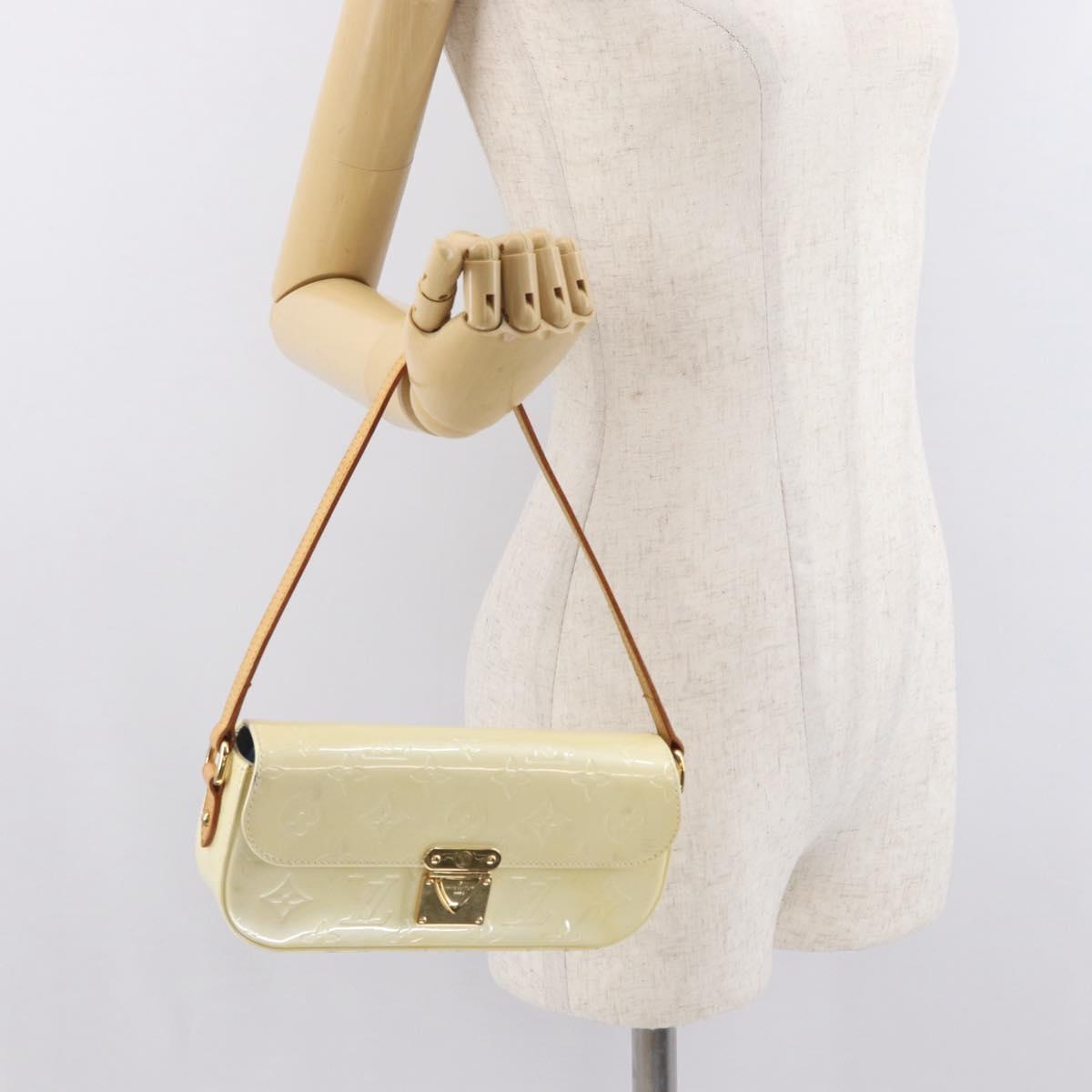 LOUIS VUITTON Monogram Vernis Malibu Street Bag Perle M91507 LV Auth 142836