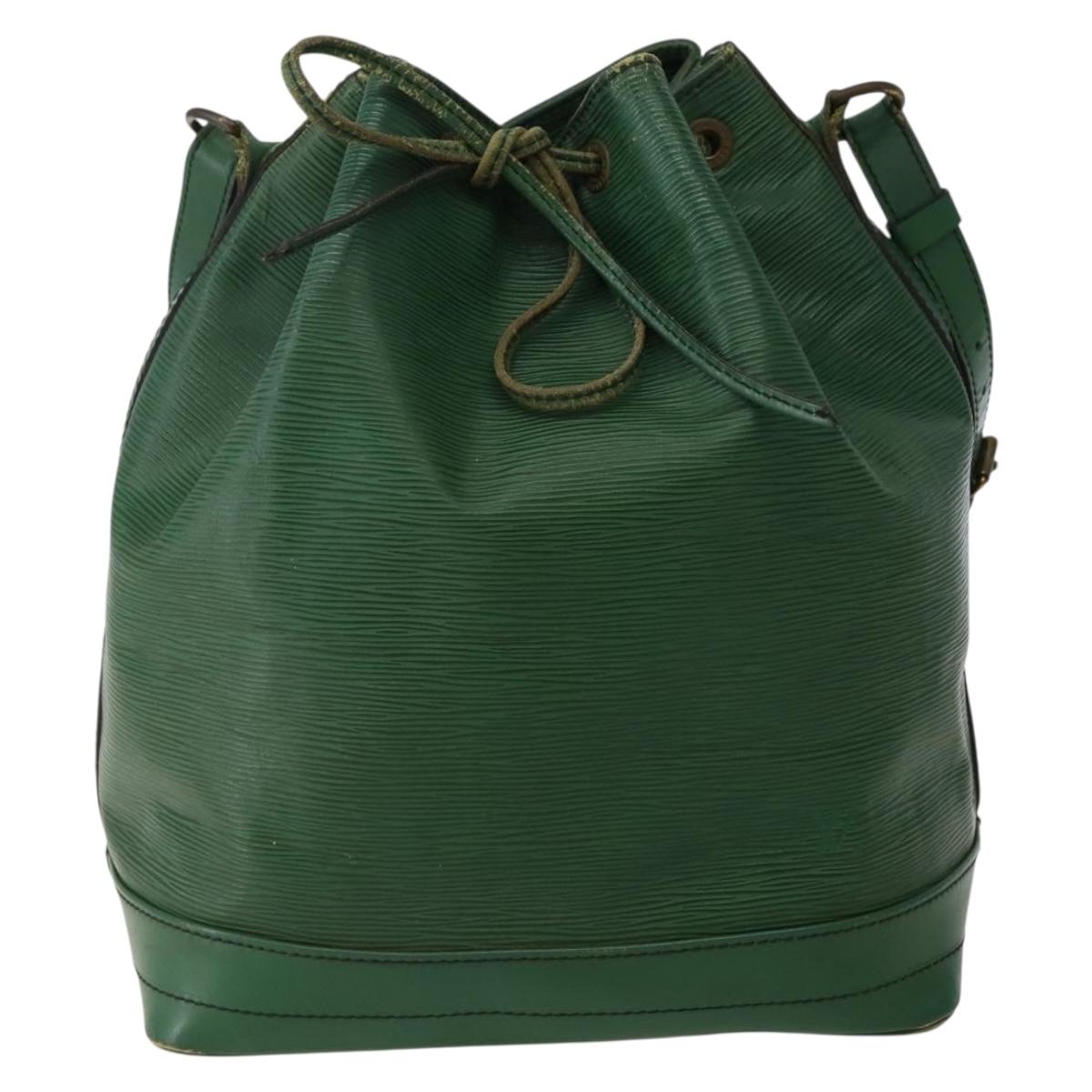 LOUIS VUITTON Epi Noe Shoulder Bag Green M44004 LV Auth 142858
