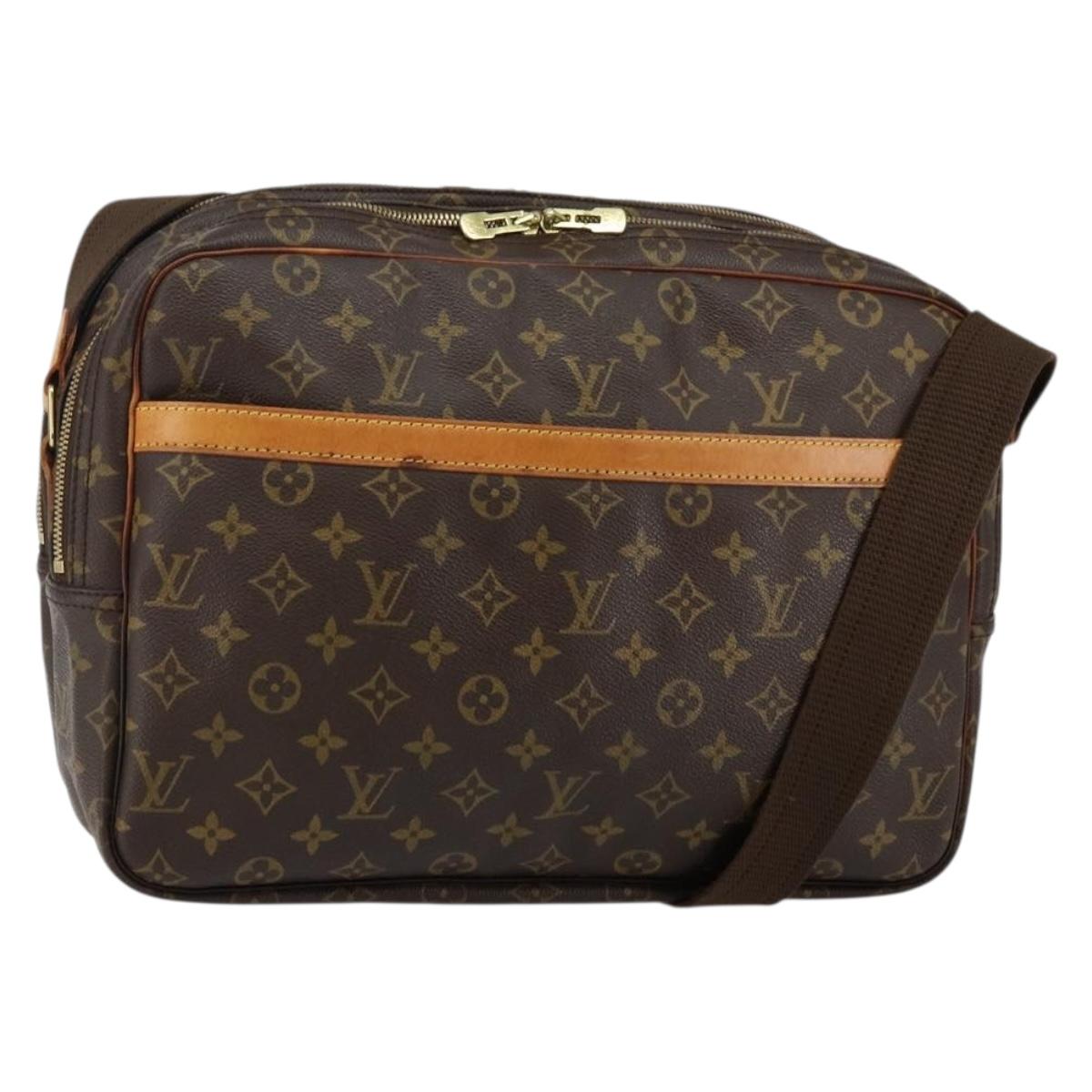 LOUIS VUITTON Monogram Reporter GM Shoulder Bag M45252 LV Auth 142880