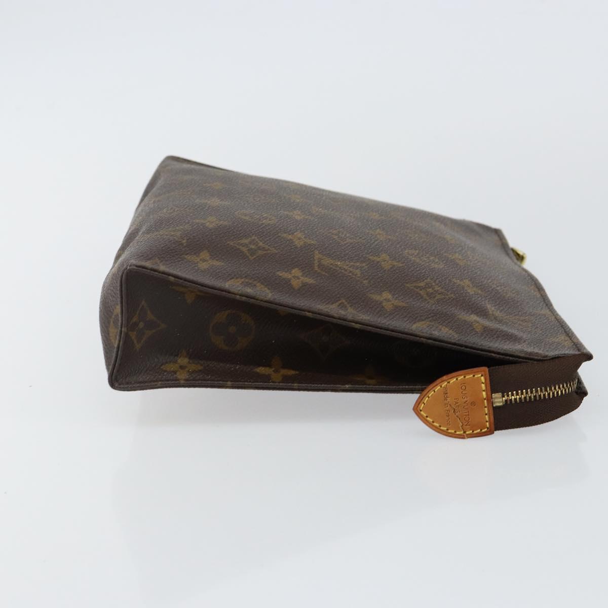 LOUIS VUITTON Monogram Poche Toilette 26 Pouch M47542 LV Auth 142931