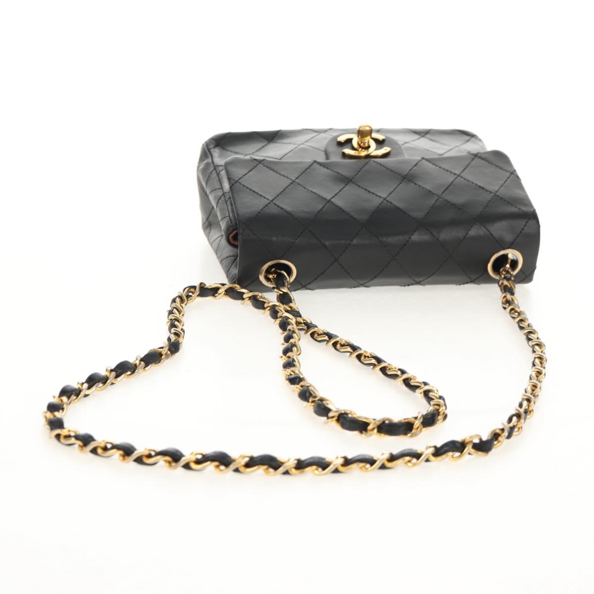 CHANEL Matelasse Chain Shoulder Bag Lamb Skin Black Gold CC Auth 142988V