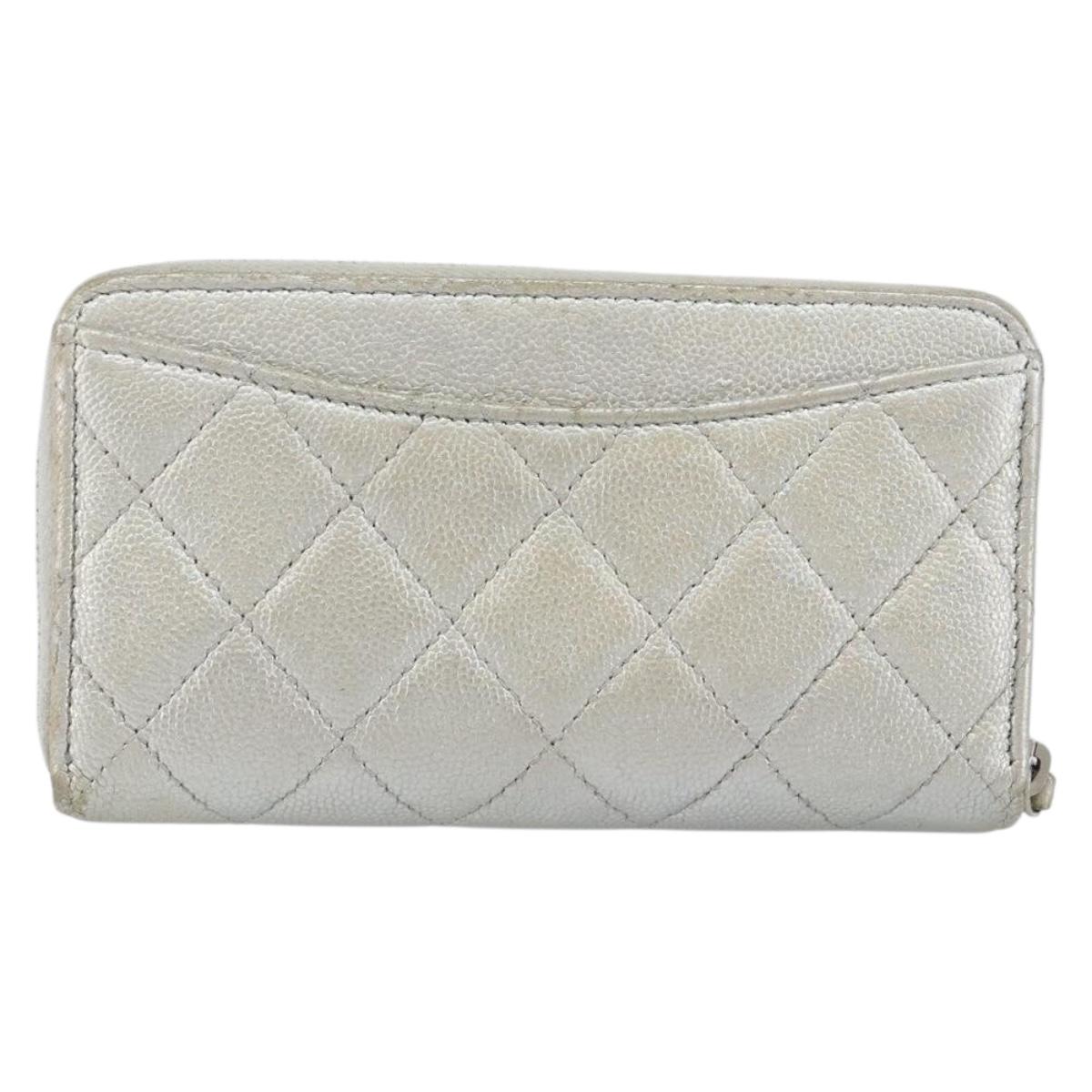 CHANEL Matelasse Long Wallet Caviar Skin Silver CC Auth 143007