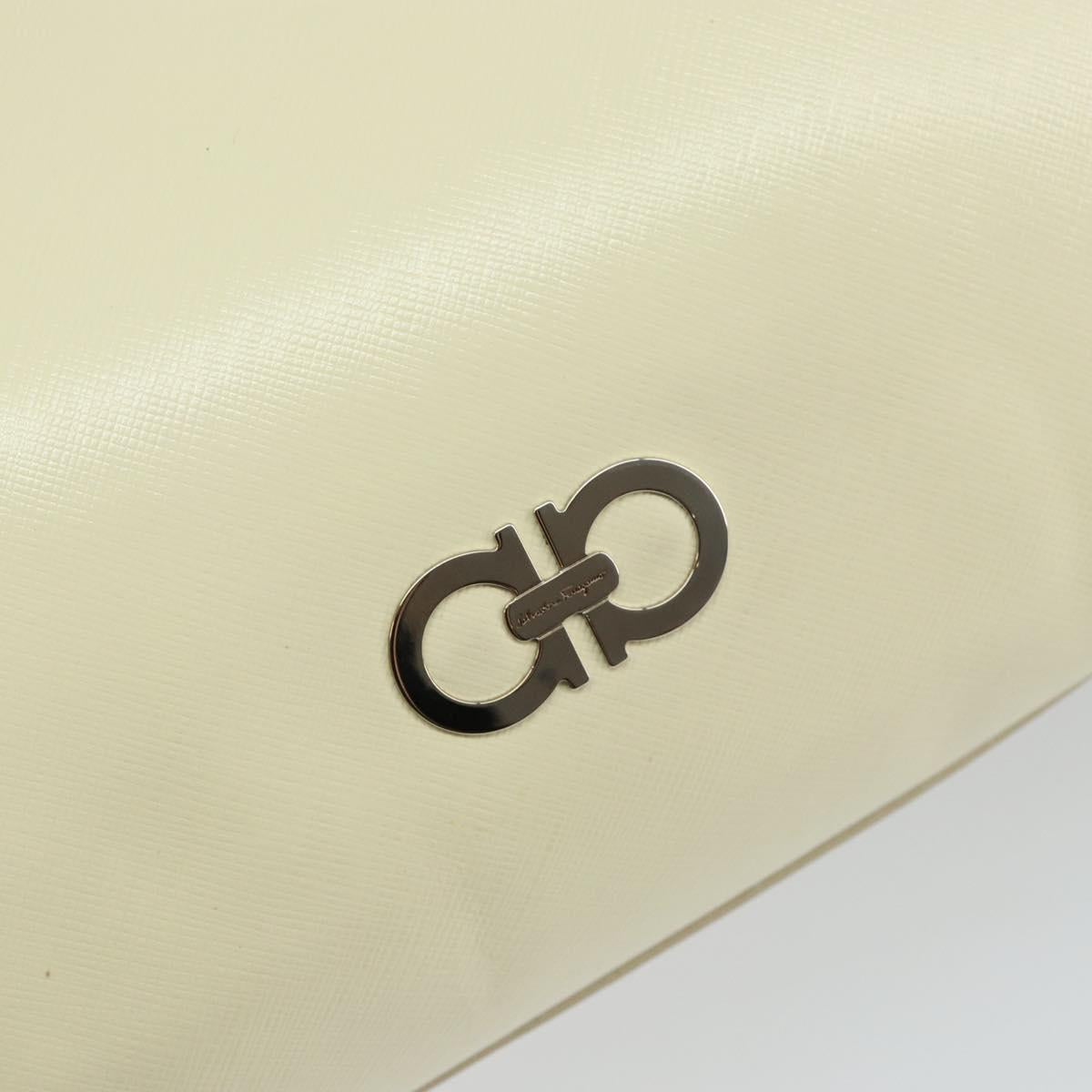 Salvatore Ferragamo Gancini Hand Bag Leather White Silver Auth 143127