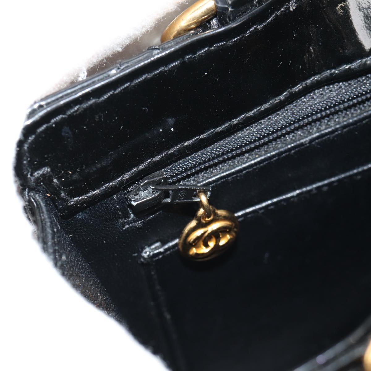 CHANEL Matelasse Hand Bag Patent leather Black Silver CC Auth 143165V