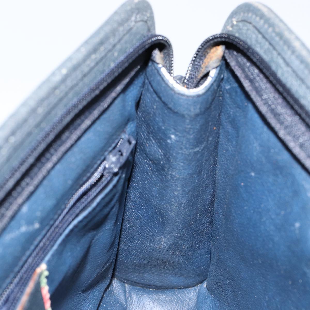 GUCCI GG Supreme Clutch Bag PVC Navy 111 01 037 Auth 143212