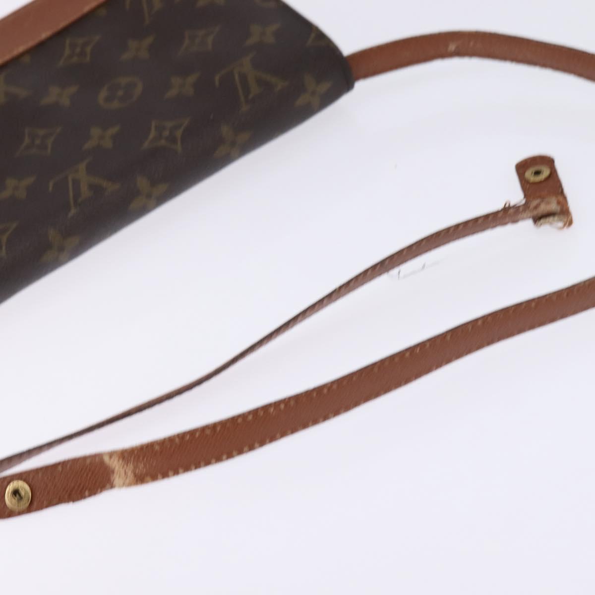 LOUIS VUITTON Monogram Bordeaux 27 Shoulder Bag M51797 LV Auth 143318