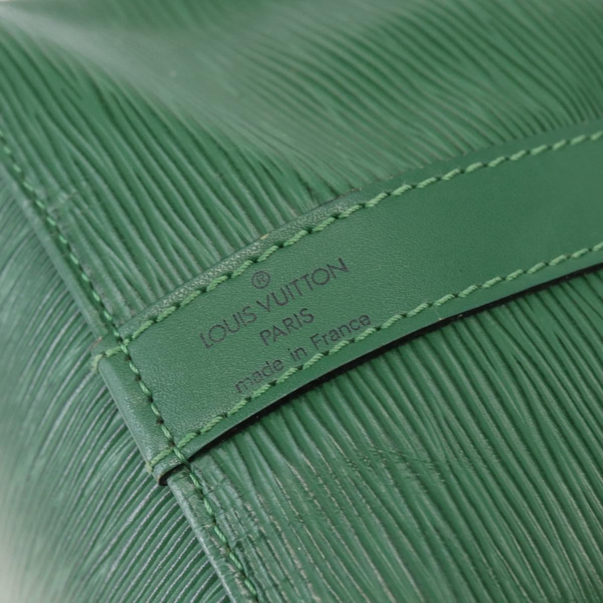 LOUIS VUITTON Epi Petit Noe Shoulder Bag Green M44104 LV Auth 143488