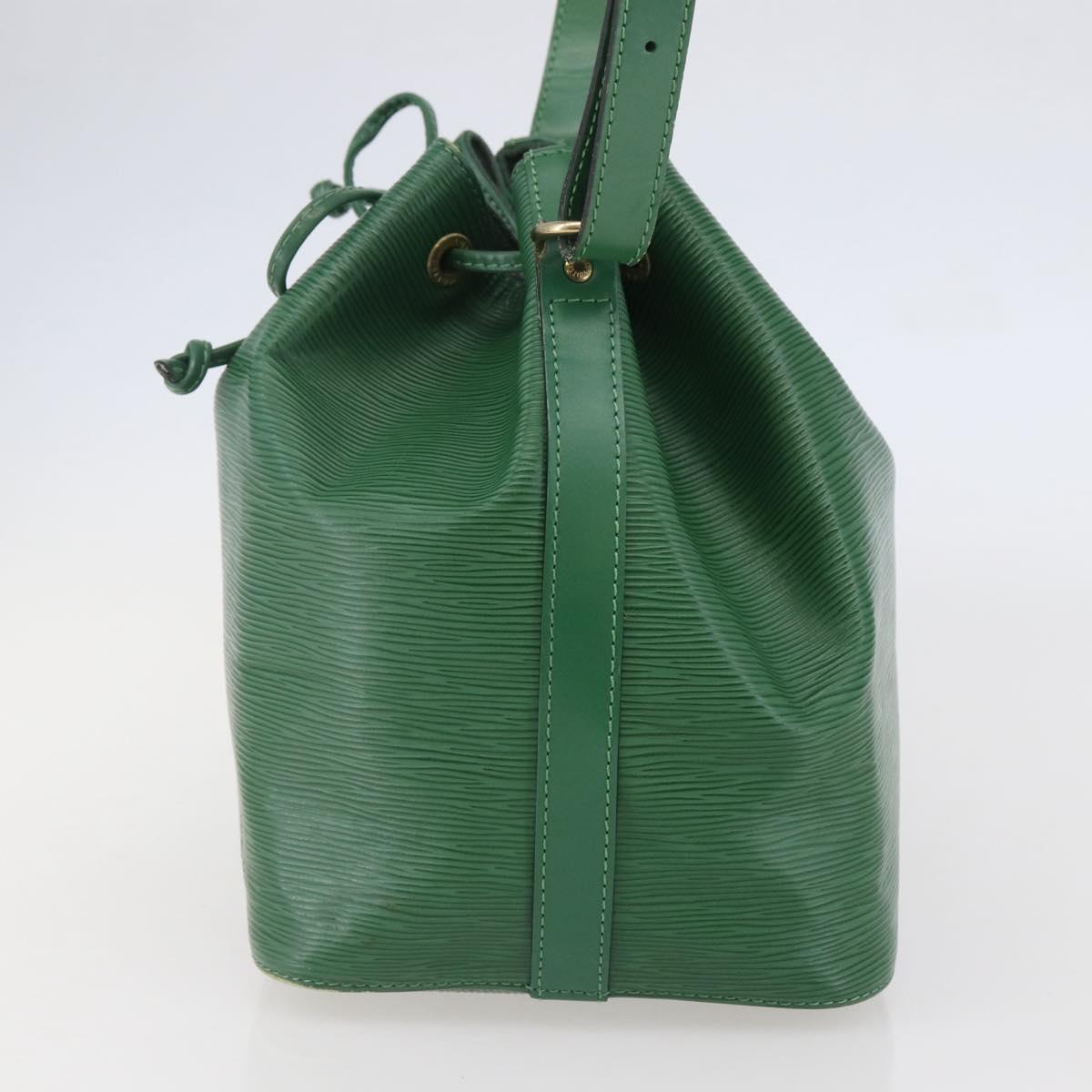 LOUIS VUITTON Epi Petit Noe Shoulder Bag Green M44104 LV Auth 143488