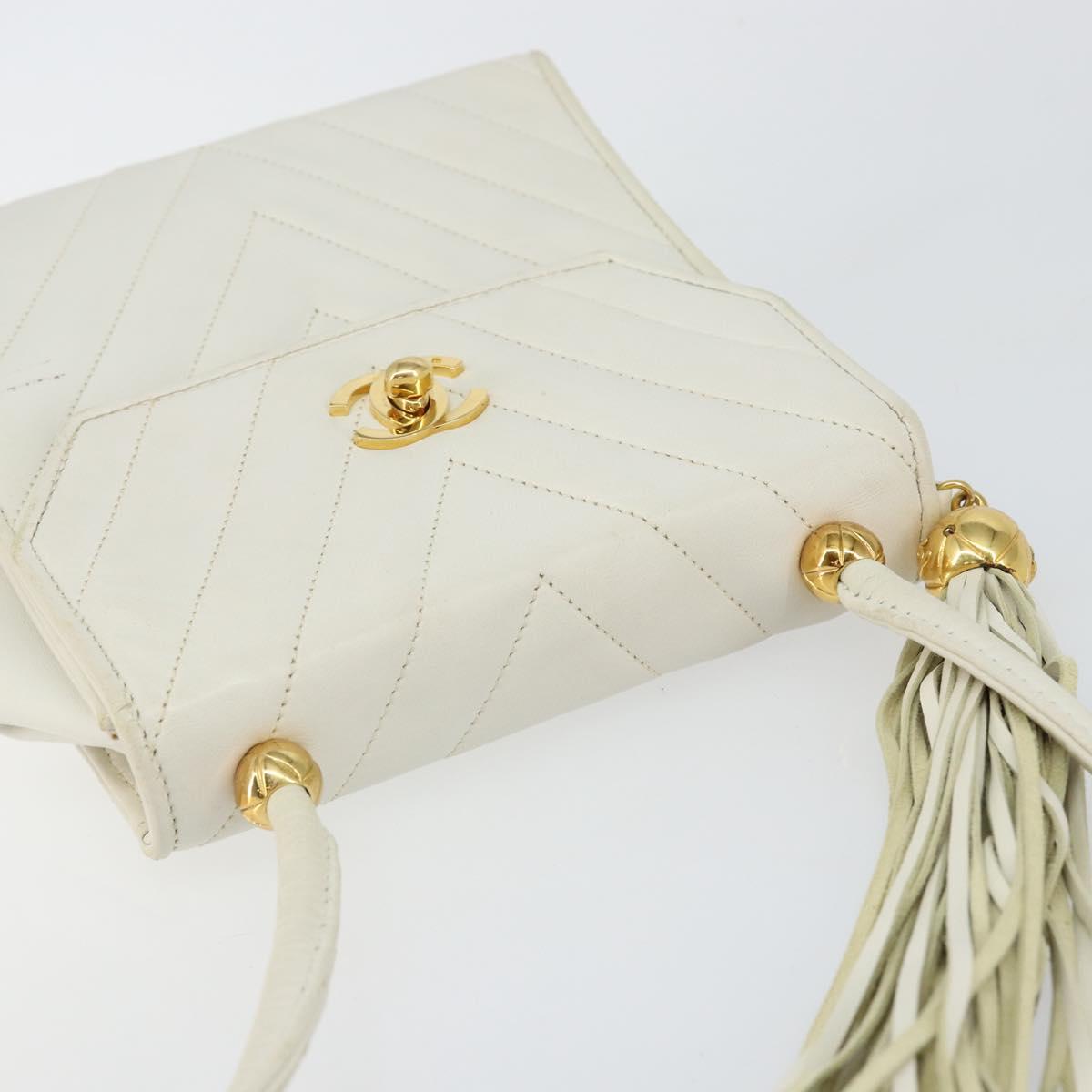 CHANEL V Stitch Shoulder Bag Lamb Skin White Gold CC Auth 143656