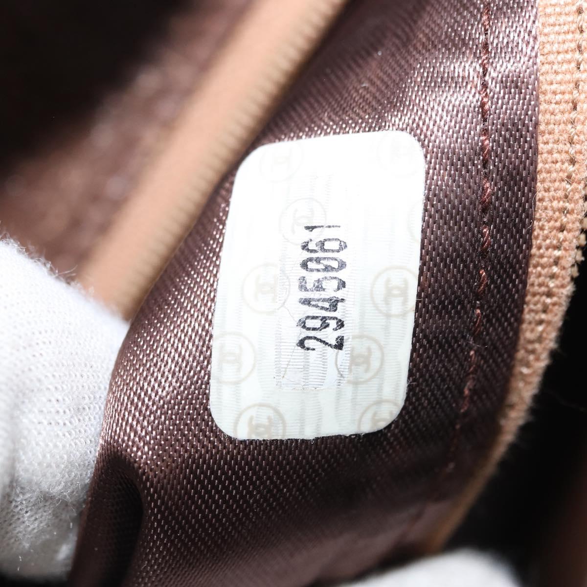 CHANEL Matelasse Shoulder Bag Caviar Skin Brown Gold CC Auth 143676