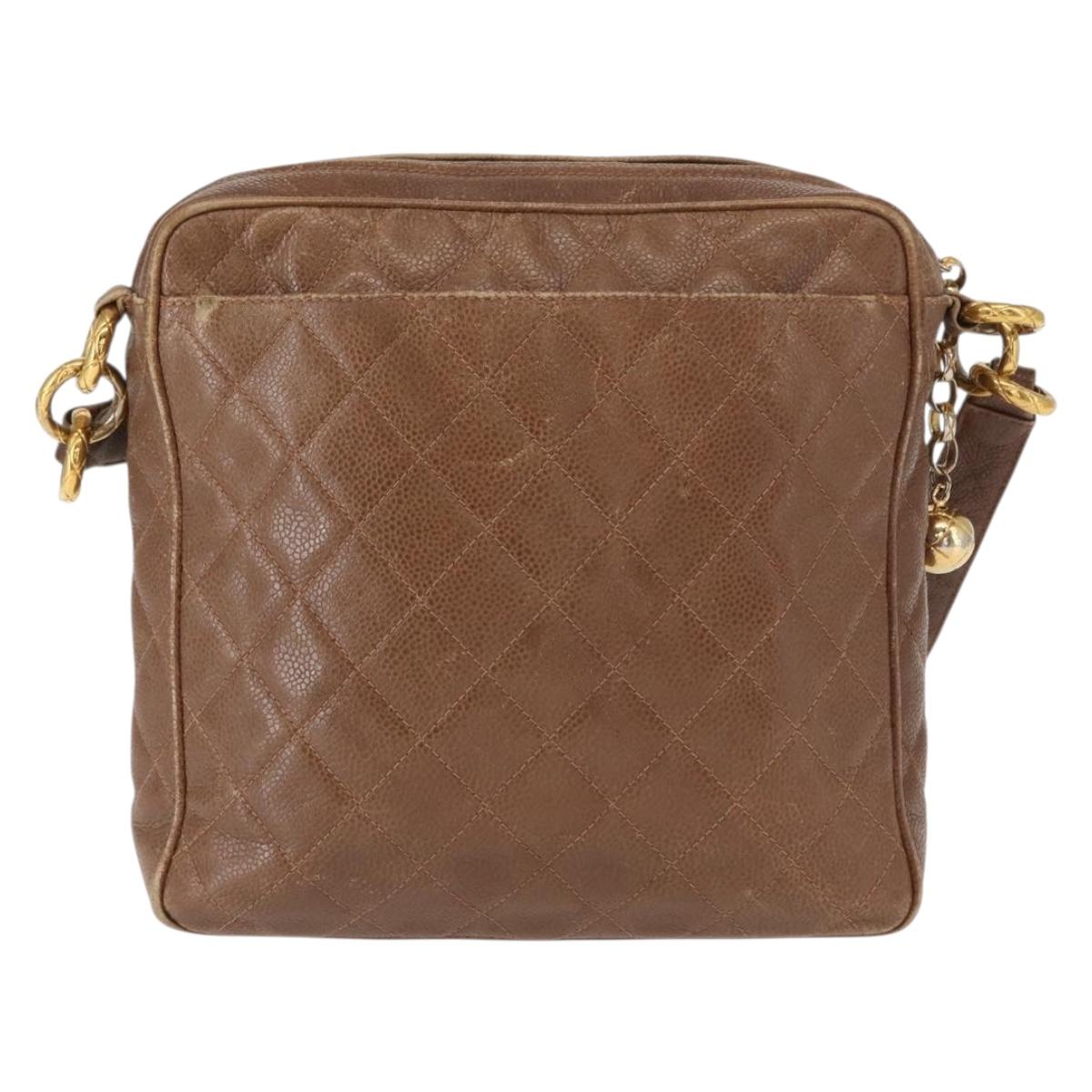 CHANEL Matelasse Shoulder Bag Caviar Skin Brown Gold CC Auth 143676