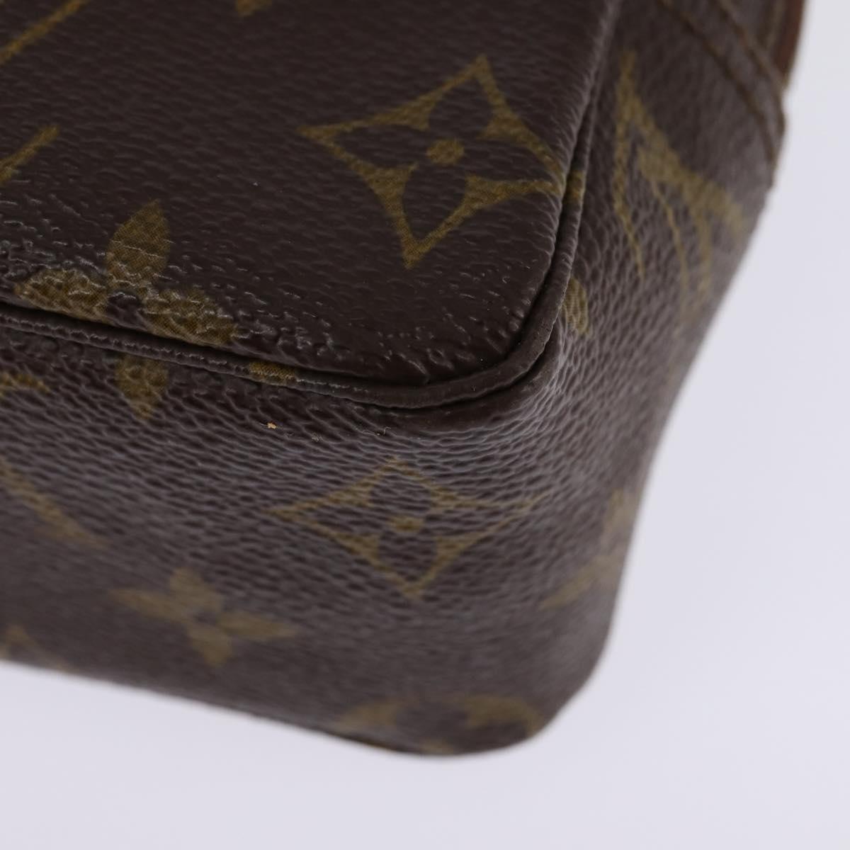 LOUIS VUITTON Monogram Trousse Toilette 18 Pouch M47526 LV Auth 143989