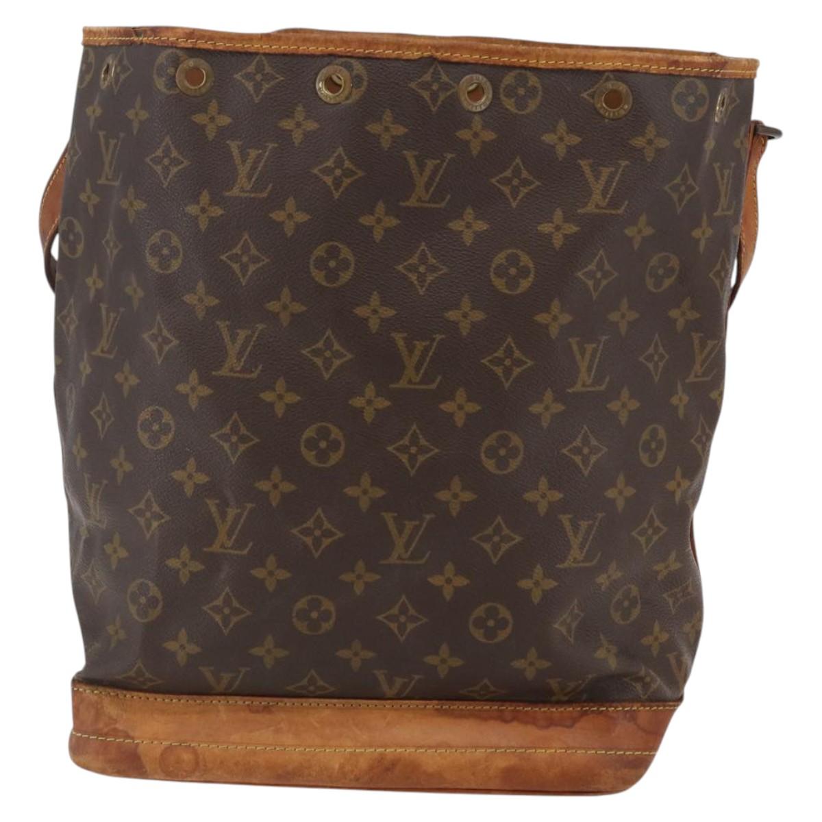 LOUIS VUITTON Monogram Noe Shoulder Bag M42224 LV Auth 144238