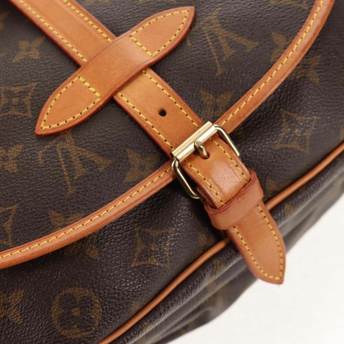LOUIS VUITTON Monogram Saumur 30 Shoulder Bag M42256 LV Auth 144542V