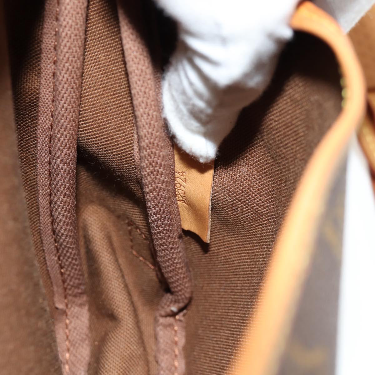 LOUIS VUITTON Monogram Saumur 30 Shoulder Bag M42256 LV Auth 144542A