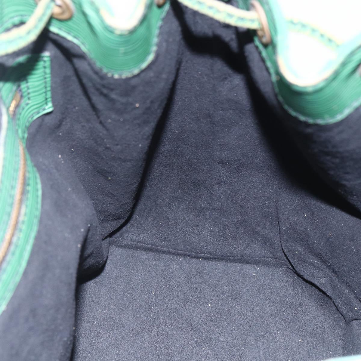 LOUIS VUITTON Epi Petit Noe Shoulder Bag Green M44104 LV Auth 144617