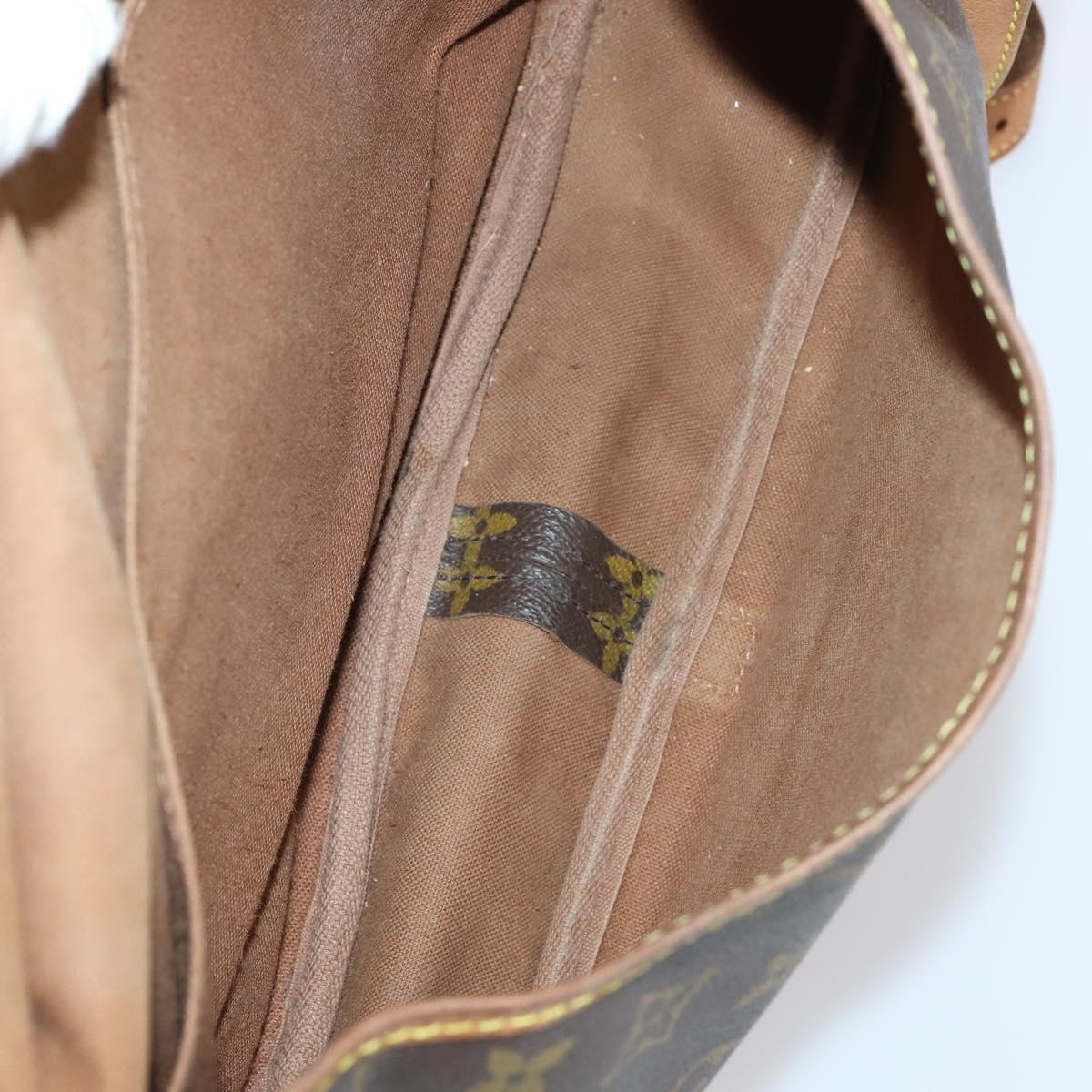LOUIS VUITTON Monogram Saumur 30 Shoulder Bag M42256 LV Auth 144669